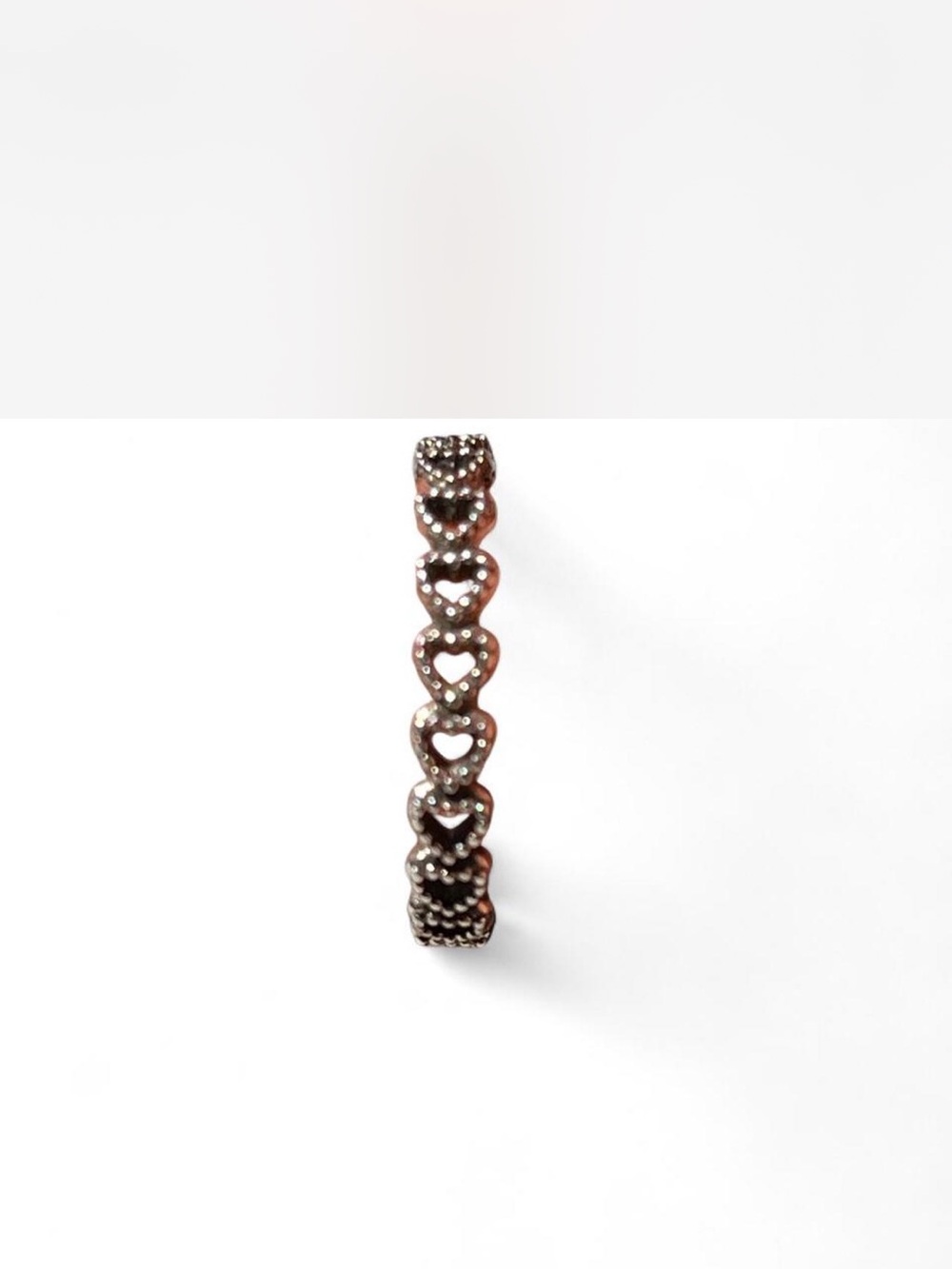 Pandora -Sparkling Heart Link Ring in Dark Silver.